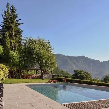 Le Des Pyrenees St Savin Ferienhaus *