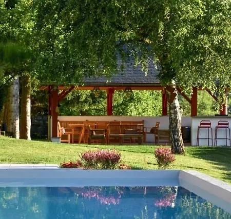 Le Des Pyrenees St Savin Ferienhaus